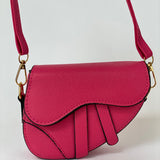 Bolso para niñas estilo Saddle color Fucsia