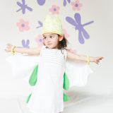 Alas fantásticas Amarilla con manchas verdes claro y cola verde con tul