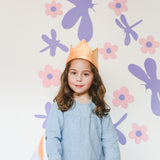 Alas fantásticas Naranjas con manchas y cola blancas