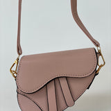 Bolso para niñas estilo Saddle color Rosa Palo