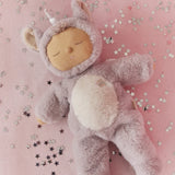 Muñecas Cozy Dinkums "Sweetpea Lilac"
