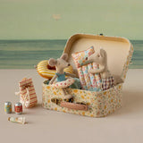 Beach mouse with air mattress, Dad - Flower