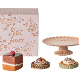 Cakes and cakestand, Mini