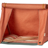 Happy camper tent, Mouse
