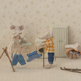 Knitted sweater and pants, Big brother mouse