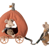 Pumpkin carriage, Mouse