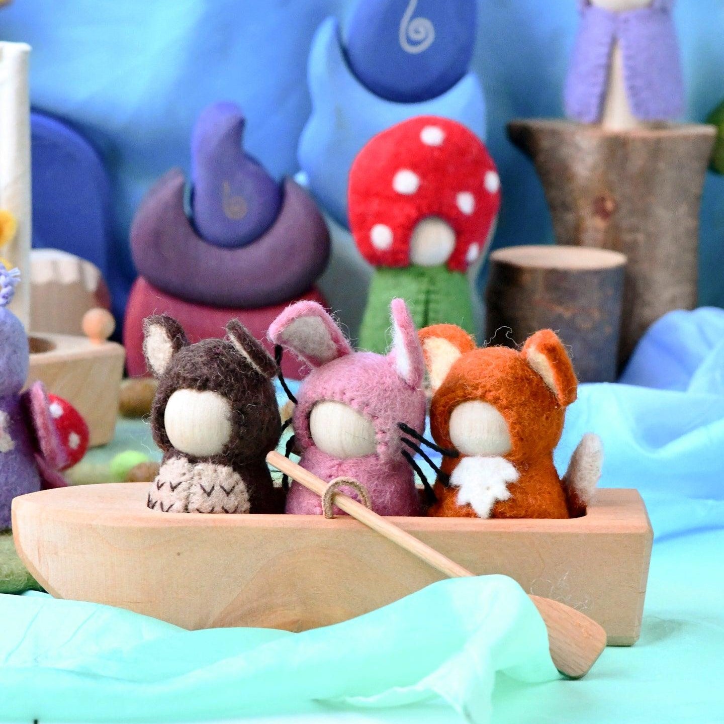 Muñecas de madera vestidas de animales del bosque - foto 3