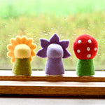Muñecas "peg dolls" de madera vestidas de flores y hongo - foto 3