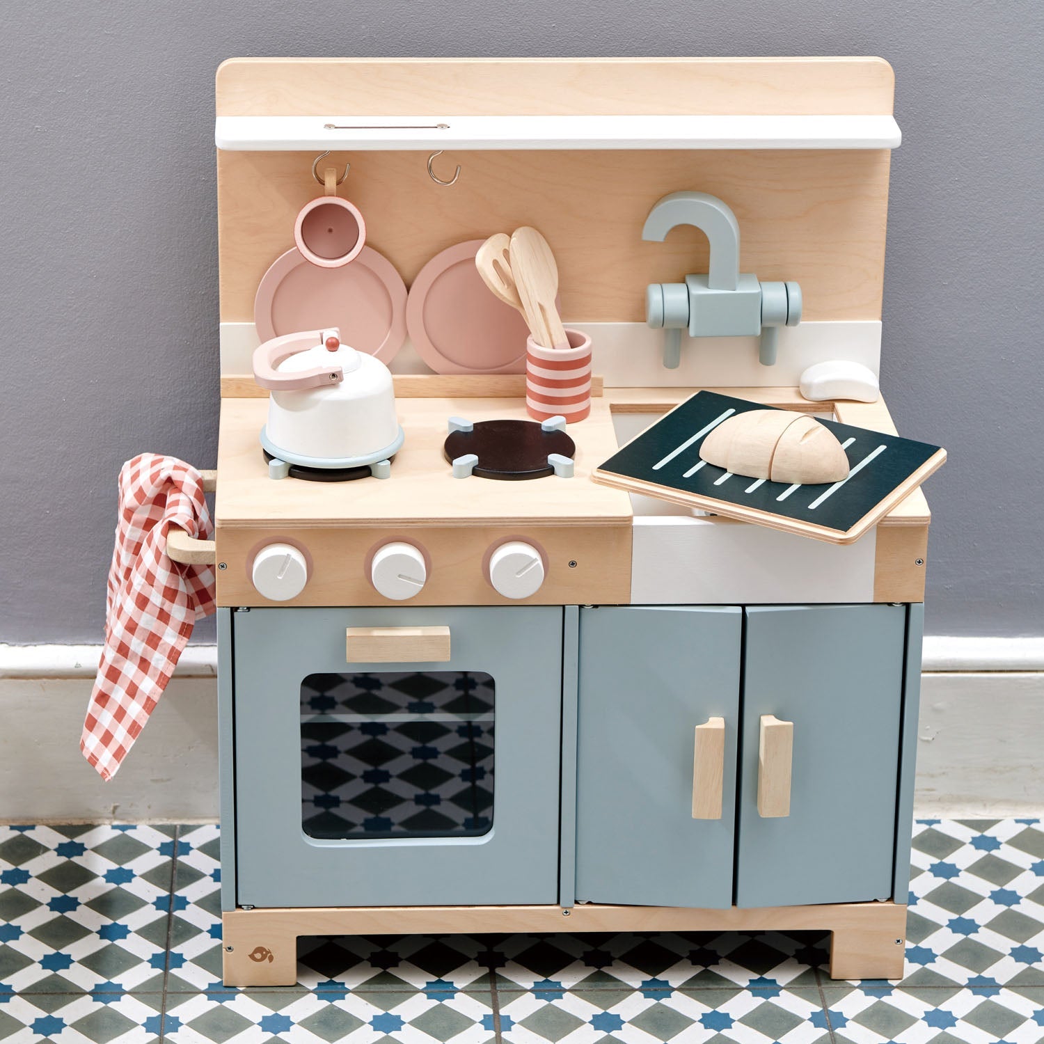 Cocina mediana con accesorios (Home Kitchen) - foto 5
