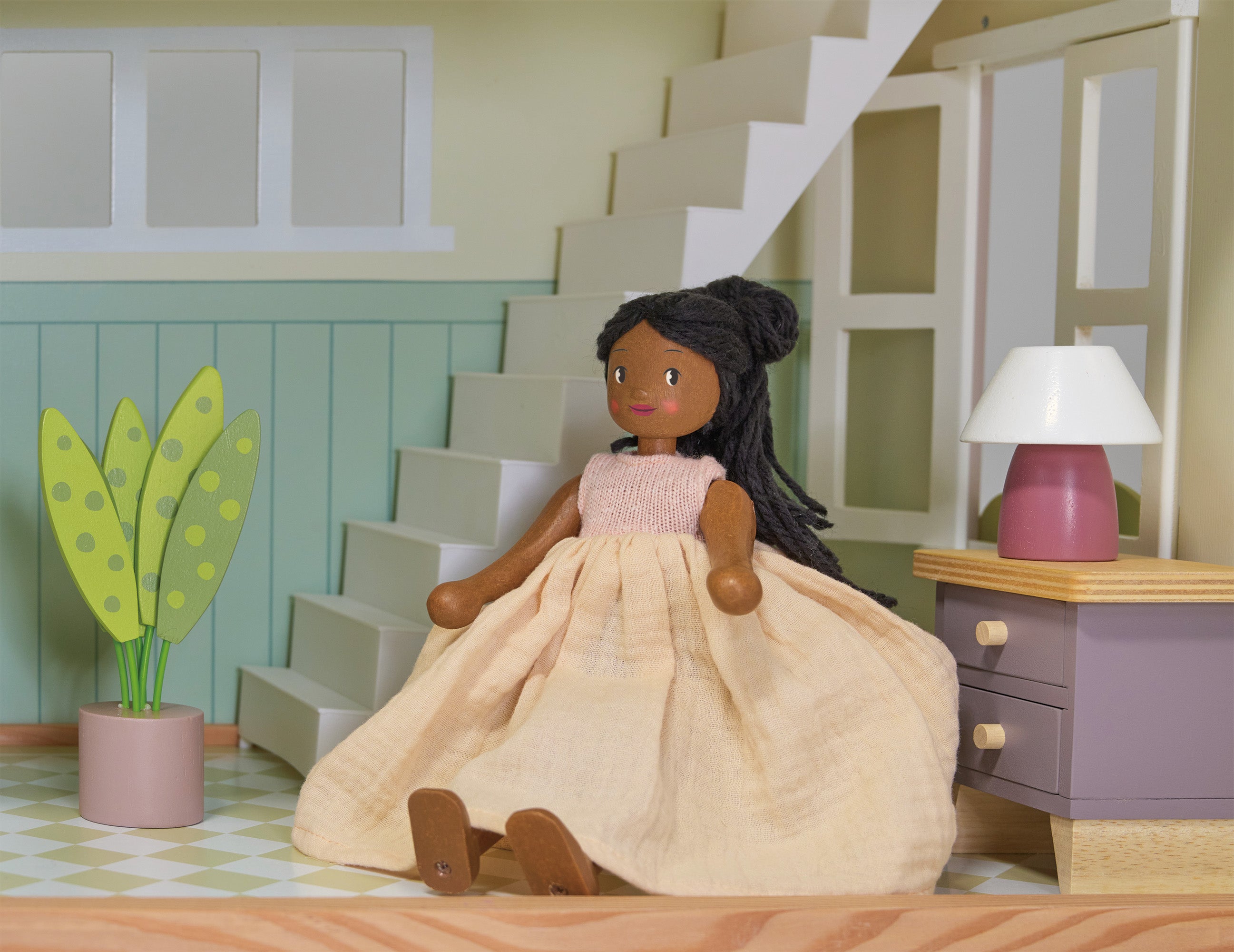 Muñeca Lola articulada (Lola Wooden Doll) - foto 4