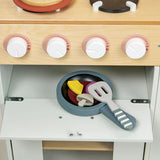 Gran cocina con horno para pizzas