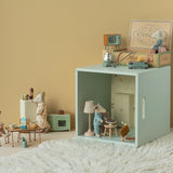 Grandma and grandpa mice in cigarbox