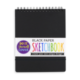 Cuaderno de bocetos con tapa negra DIY