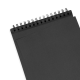 Cuaderno de bocetos con tapa negra DIY