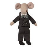 Wedding suit, Dad mouse