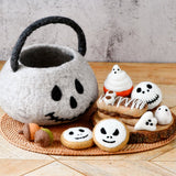 Spooky Ghost Grazing Set