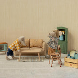 Couch, Mouse - Mable