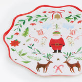 Santa Claus Patterned Large Paper Plates (x 8)